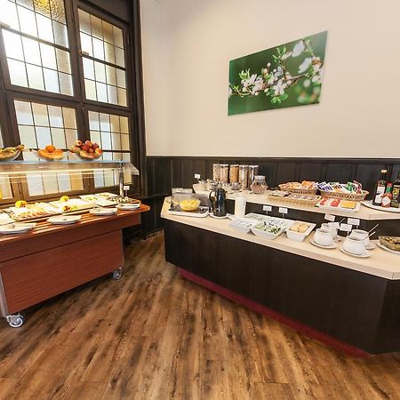 杜塞尔多夫诺富姆马克西姆酒店 外观 照片